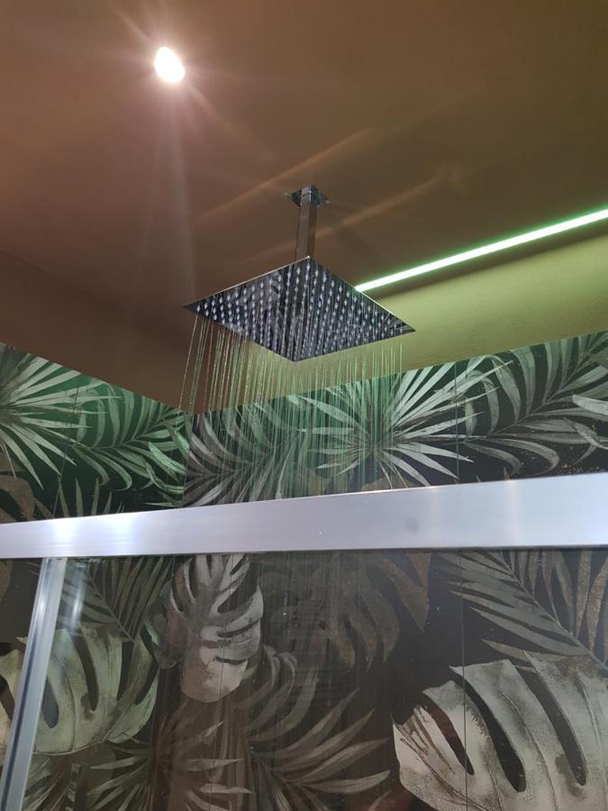 Dimora Del Cuore Guest House In Centro 비에스테 외부 사진