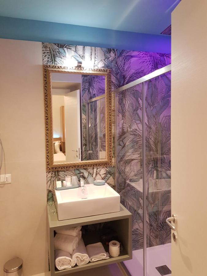 Dimora Del Cuore Guest House In Centro 비에스테 외부 사진