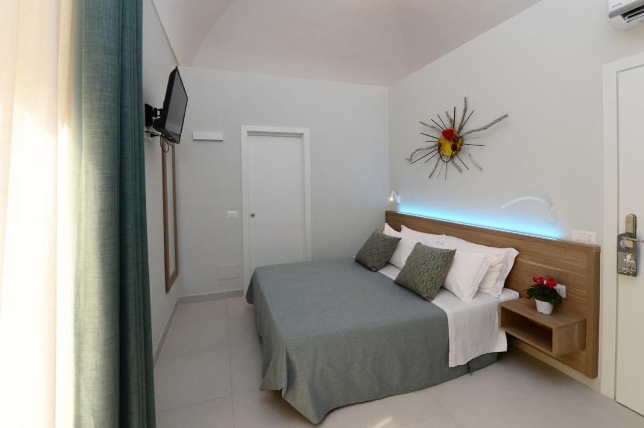 Dimora Del Cuore Guest House In Centro 비에스테 외부 사진