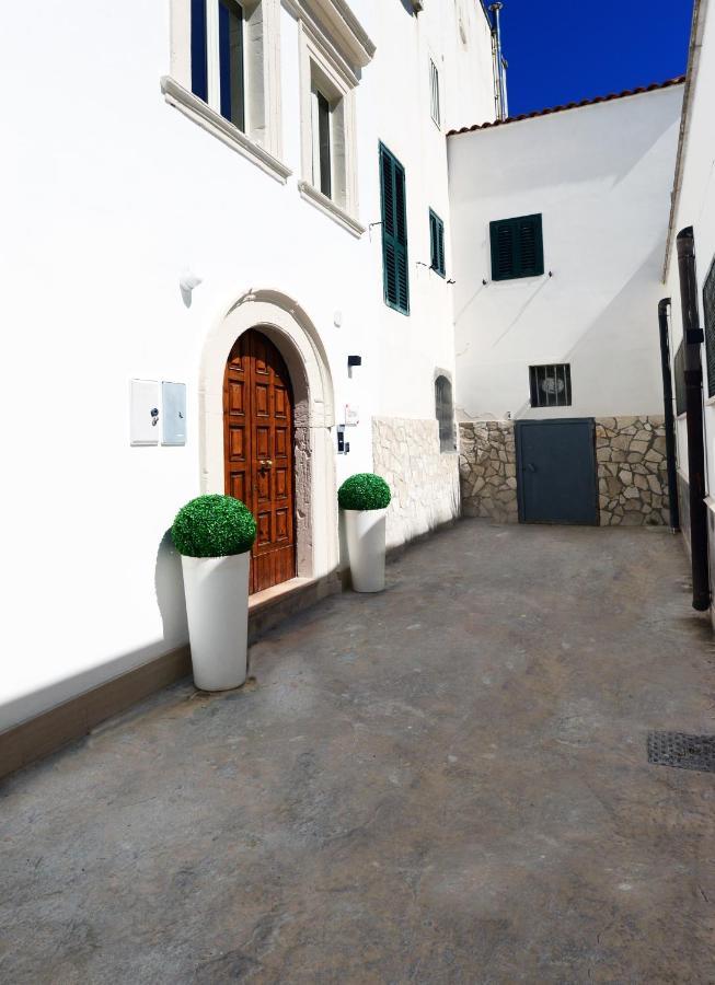 Dimora Del Cuore Guest House In Centro 비에스테 외부 사진