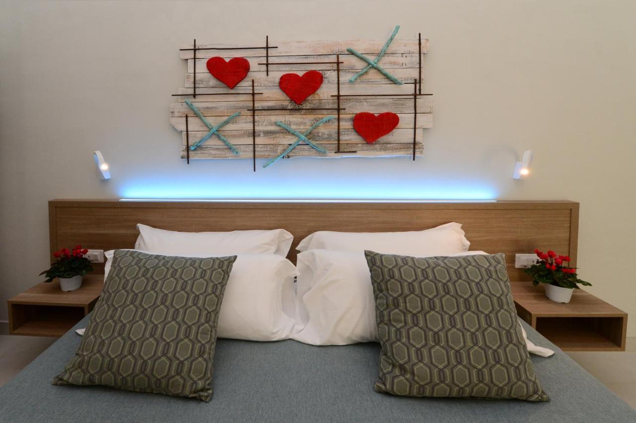 Dimora Del Cuore Guest House In Centro 비에스테 외부 사진